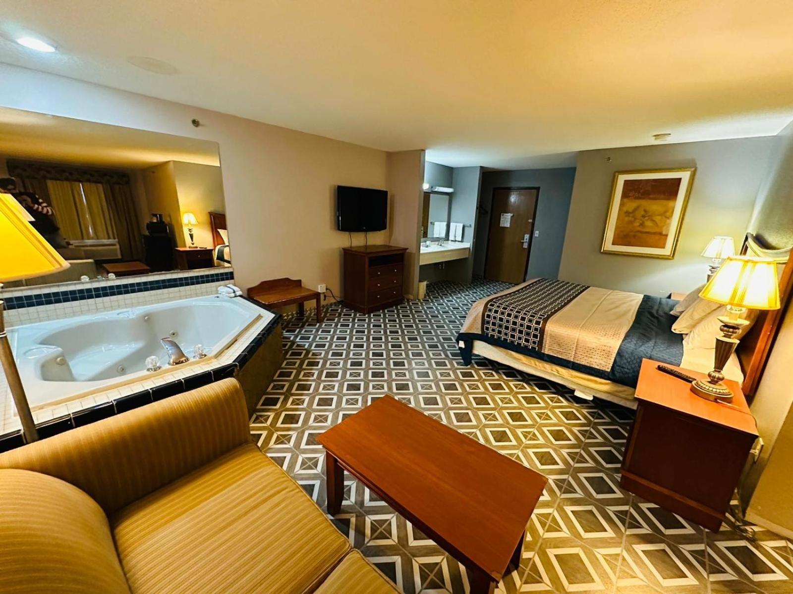 Royal Inn Suites Huntington Bagian luar foto
